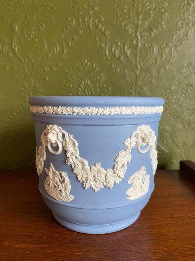 Wedgwood Jasperware plant pot