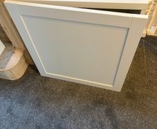 White Cabinet & storage shelf with glass