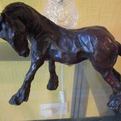 Two-Day Clearance Auction; Collectables, Antiques.