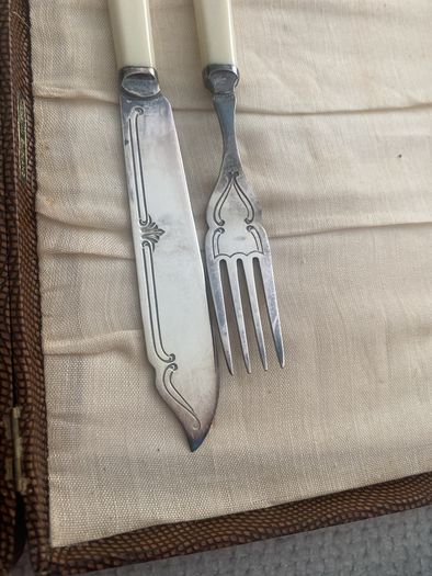 Antique Cutlery Fish Eating Cutlery Set