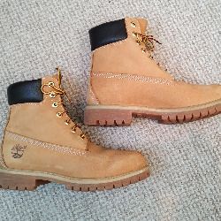 Timberland Boots - Like New - Premium 6-Inch - Size UK 6.5 / EU 40