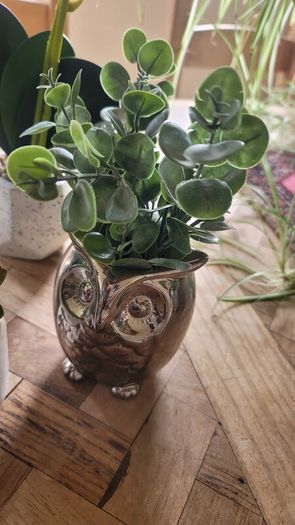 Artificial Plants in Ceramic, Glass, Stone & PVC Pots x8