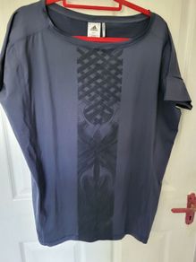 Adidas top mens