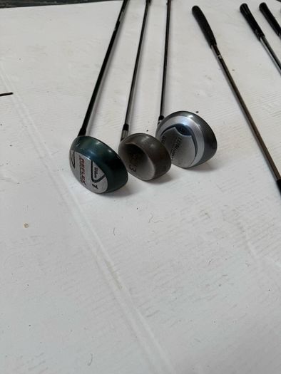 set golf clubs