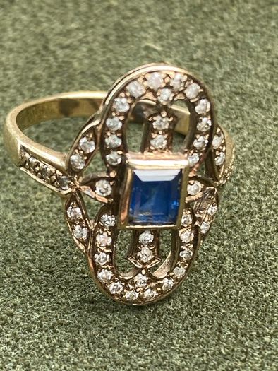 Ring Gold Sapphire Diamond Ring