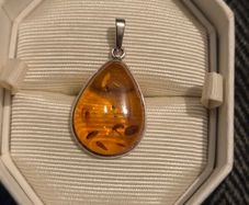 925 Sterling Silver Baltic Amber Pendant