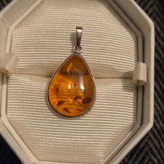 925 Sterling Silver Baltic Amber Pendant