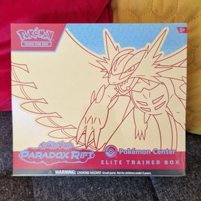Pokemon Pokemon Center Paradox Rift Roaring Moon ETB (free shipping)
