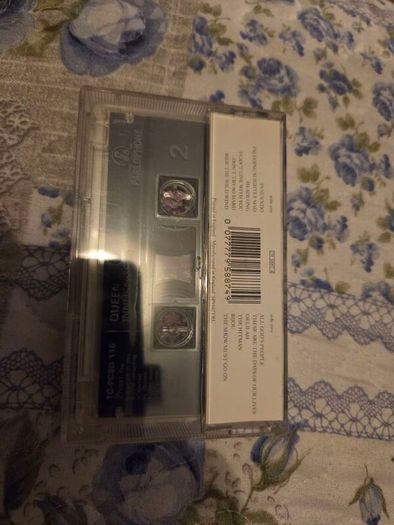 Queen. Innuendo cassette