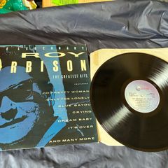 Roy Orbison - The greatest hits vinyl album.