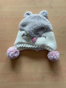 Cozy winter hat with pom-poms 3-6months