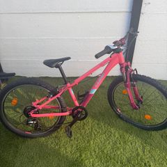 Cube acid race 24" junior mountain bike