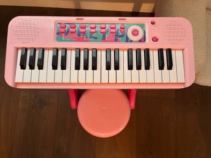 Big Steps Musical Keyboard and Stool Pink