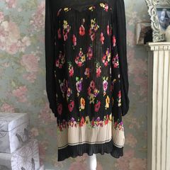 Savida pleated dress. New. Size 12.RRP 40