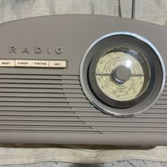Akai Retro Radio FM+DAB
