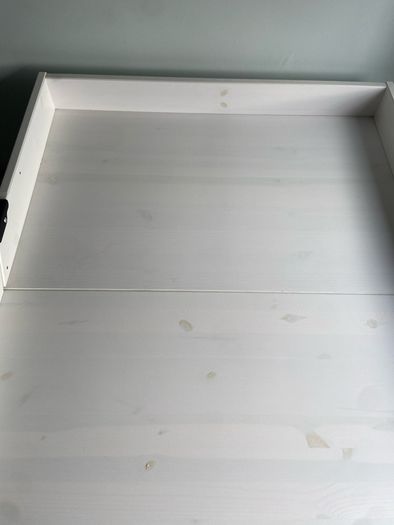 baby changing table