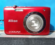 Nikon Coolpix S2600 Digital Camera