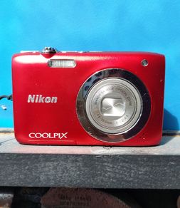 Nikon Coolpix S2600 Digital Camera