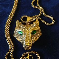Celtic Pendant Wolf Head