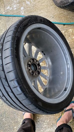 19 inch Mercedes alloys