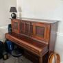 Upright piano Image 2