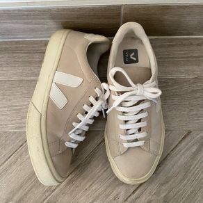 VEJA Campo Nubuck Sneakers Beige  (Size EUR 39 / US 8 / UK 6)