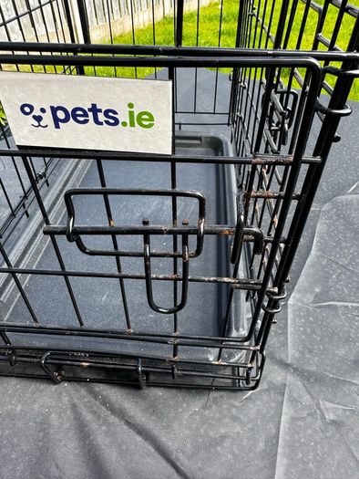 Small Dog Crate (Foldable) with Fray - Good Condition