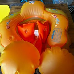 baby floatie