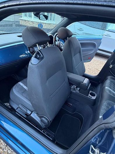 Volkswagen Beetle 2017
