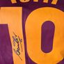 Francesco Totti signed Roma jersey Image 2