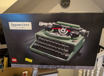 Lego Typewriter, 18+ Years, 21327