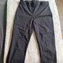 Cropped trousers Image 2