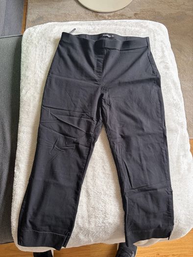 Cropped trousers
