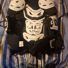 Leatt body armour
