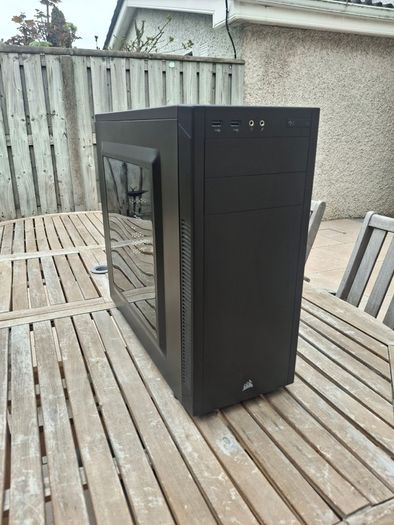 Custom PC Intel Core i5 7600K  Windows 11  MS Office  LED Monitor
