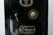 Vintage 1950s Crown Miniature Safe Tin Plate Coin Bank Made In Japan