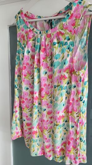 Boden floral bouquet top Sz 14 UK