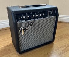 Fender Frontman 15G Guitar Amp