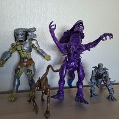 Alien/Predator Action Figures