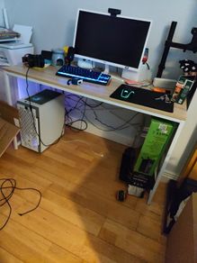 Desk white