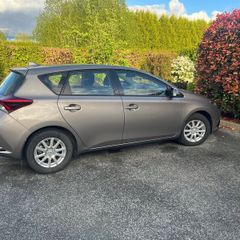 Toyota Auris 2016