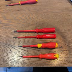 Flat Head VDE Screwdrivers