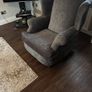 arm chair Image 3