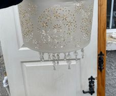 Decorative Ceiling Light with Crystal Drops