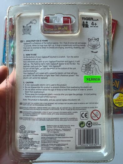 Pokemon 1999 Official Nintendo key rings by Tiger Electronics