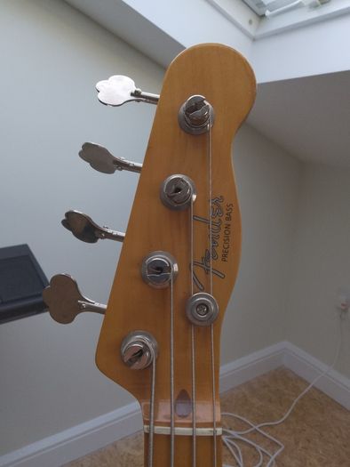 Fender Telecaster Bass Butterscotch Blonde
