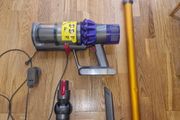 Dyson V10 Absolute