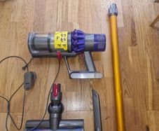 Dyson V10 Absolute