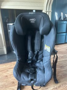 Axkid mini kid car seat