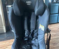 Axkid mini kid car seat